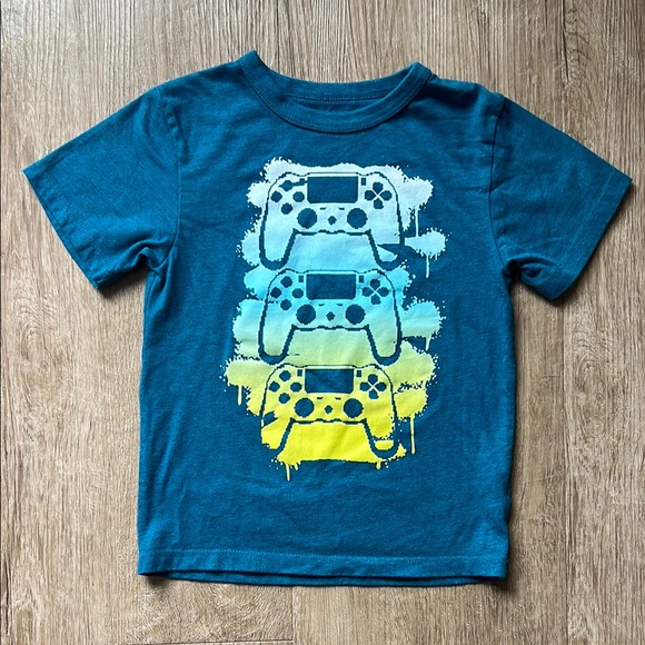 The Children’s Place Boys Bundle of Graphic Tees Size 4T - Picture 12 of 17